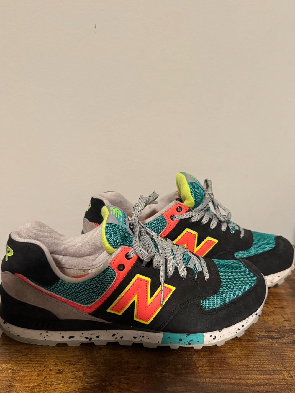 New Balance 574 Women Black with Teal Neon Pink Orange Size 9.5
